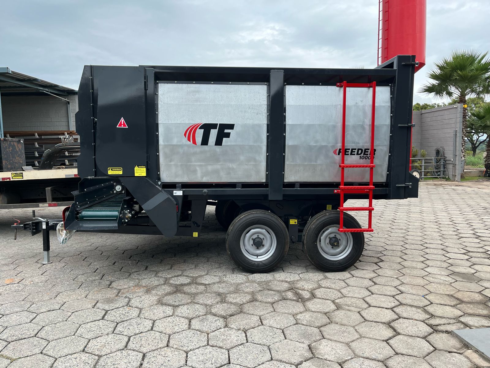 FEEDER 10.000