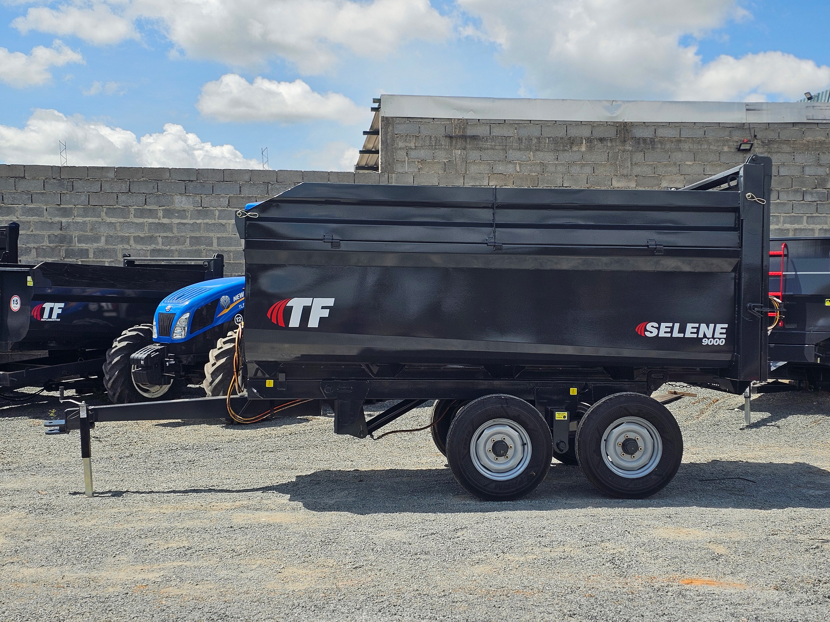 CARRETA FORRAGEIRA - SELENE 9.000